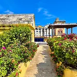 By Calamari Homes - Porvenir 407 - Walled City