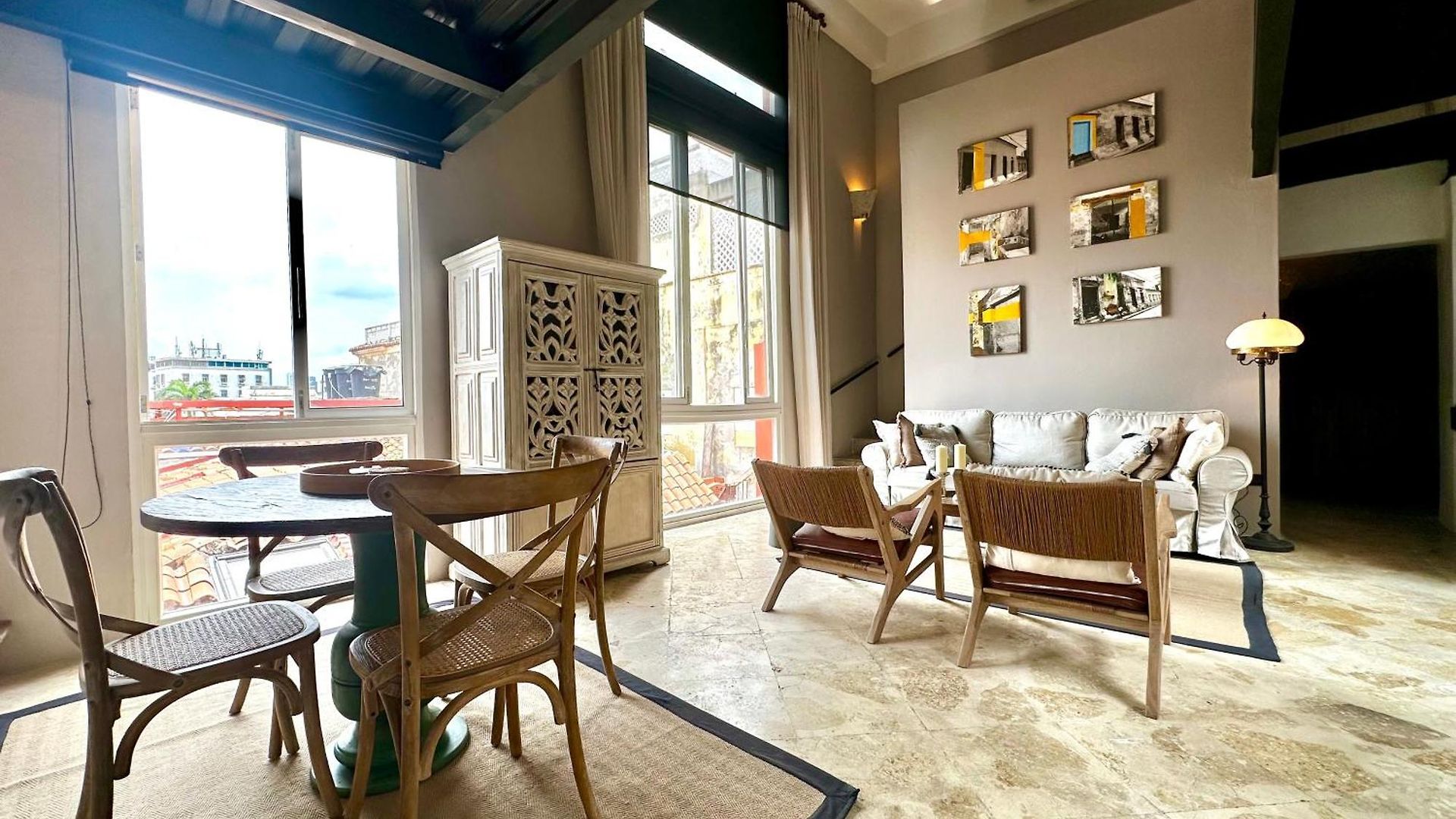 By Calamari Homes - Porvenir 407 - Walled