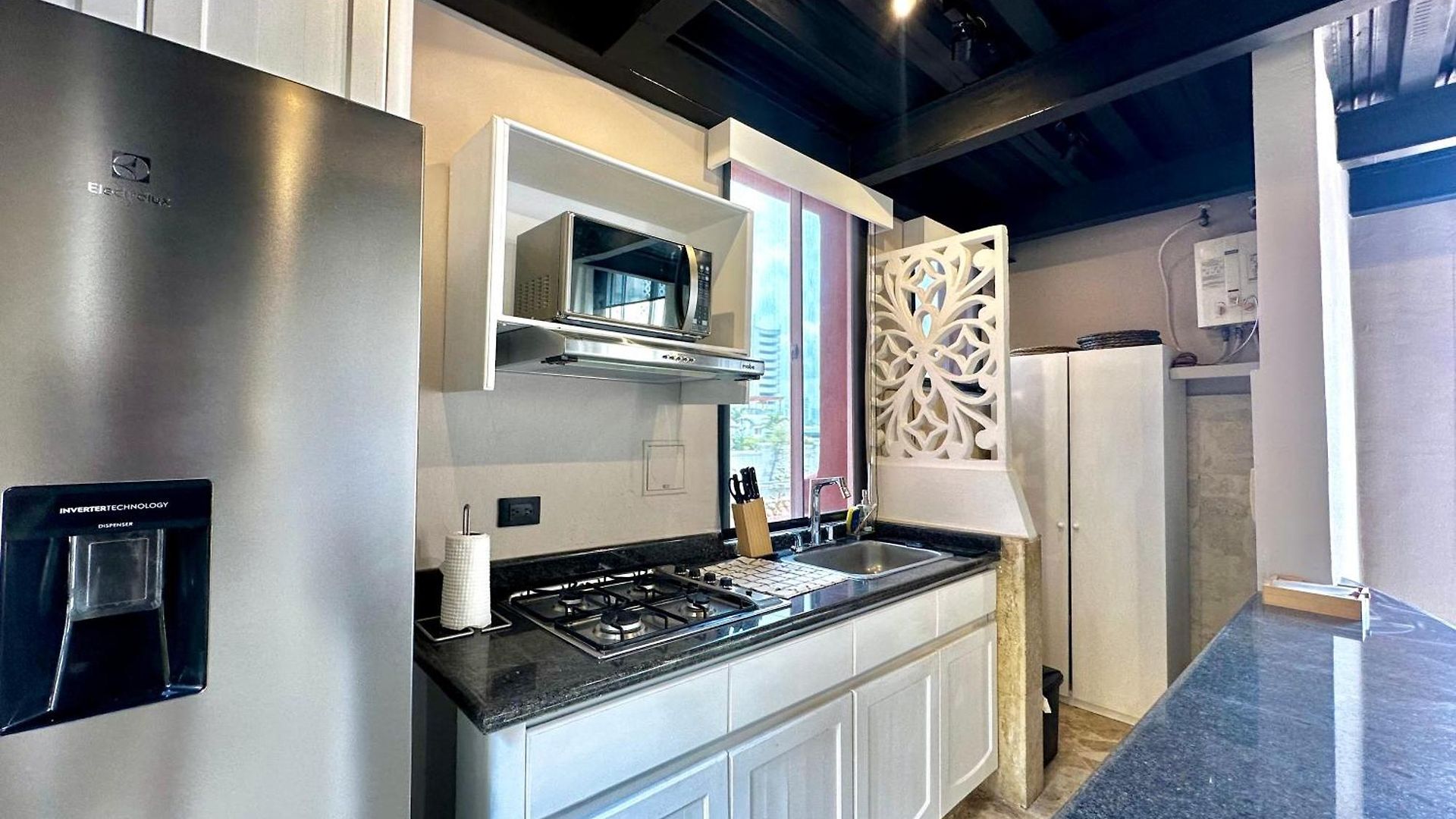 By Calamari Homes - Porvenir 407 - Walled Apartment