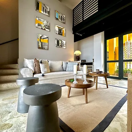 By Calamari Homes - Porvenir 407 - Walled Apartment Cartagena