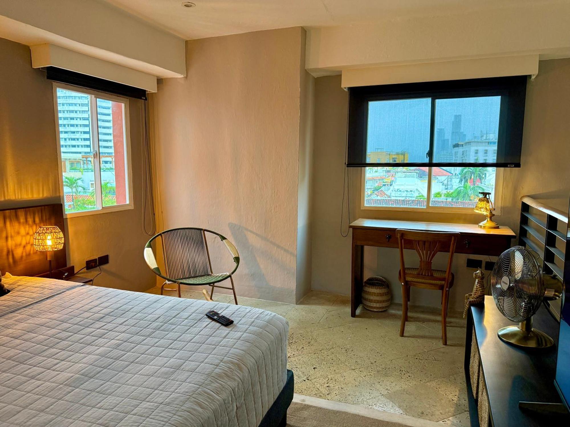 By Calamari Homes - Porvenir 407 - Walled Cartagena